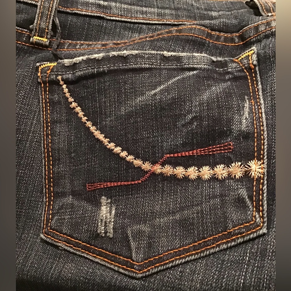 Express Jeans - Picture 3 of 4